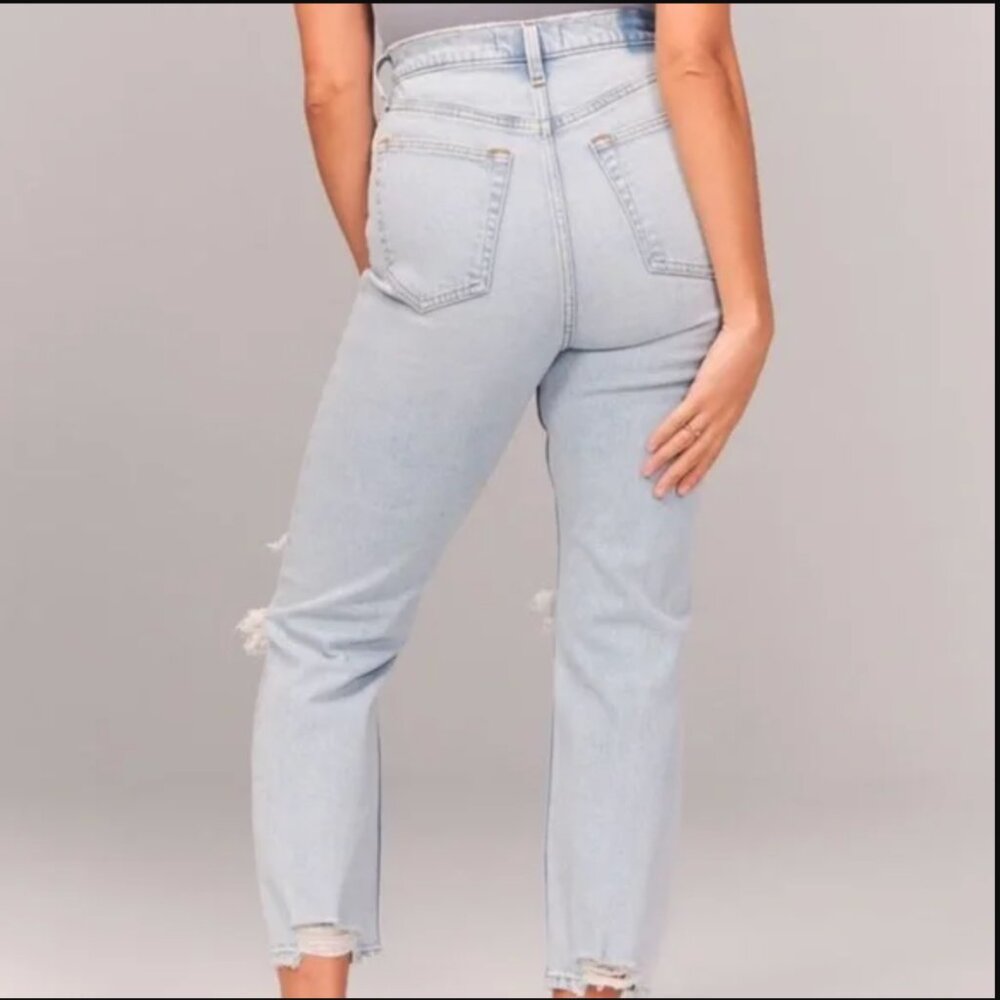 Abercrombie & Fitch Straight Ultra High Rise Jeans  Womens Size 31 Curve Love - Picture 2 of 13